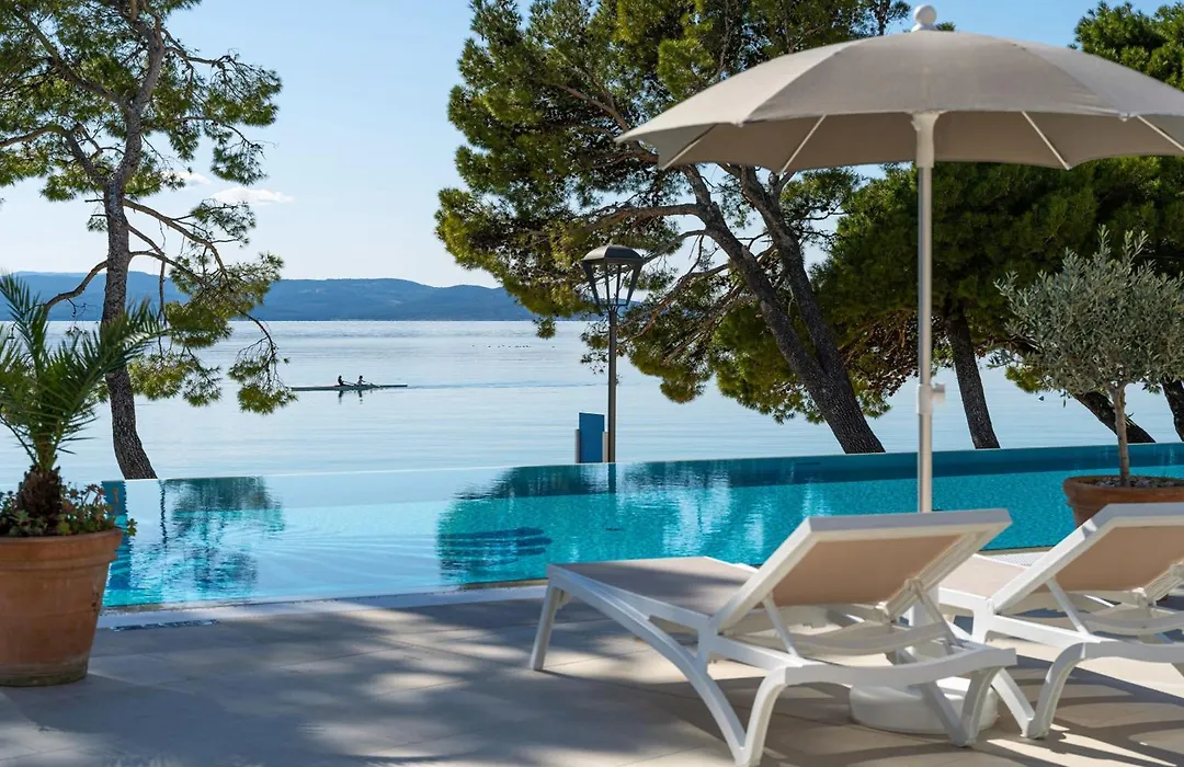 Valamar Meteor Hotel-1